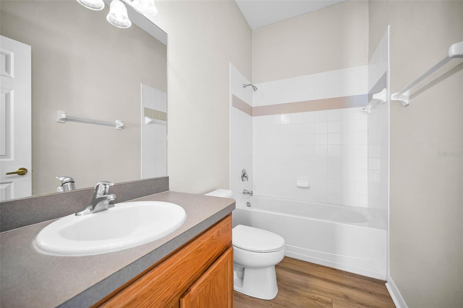 Image 38 of 100 For 1933 Arbor Knoll Loop