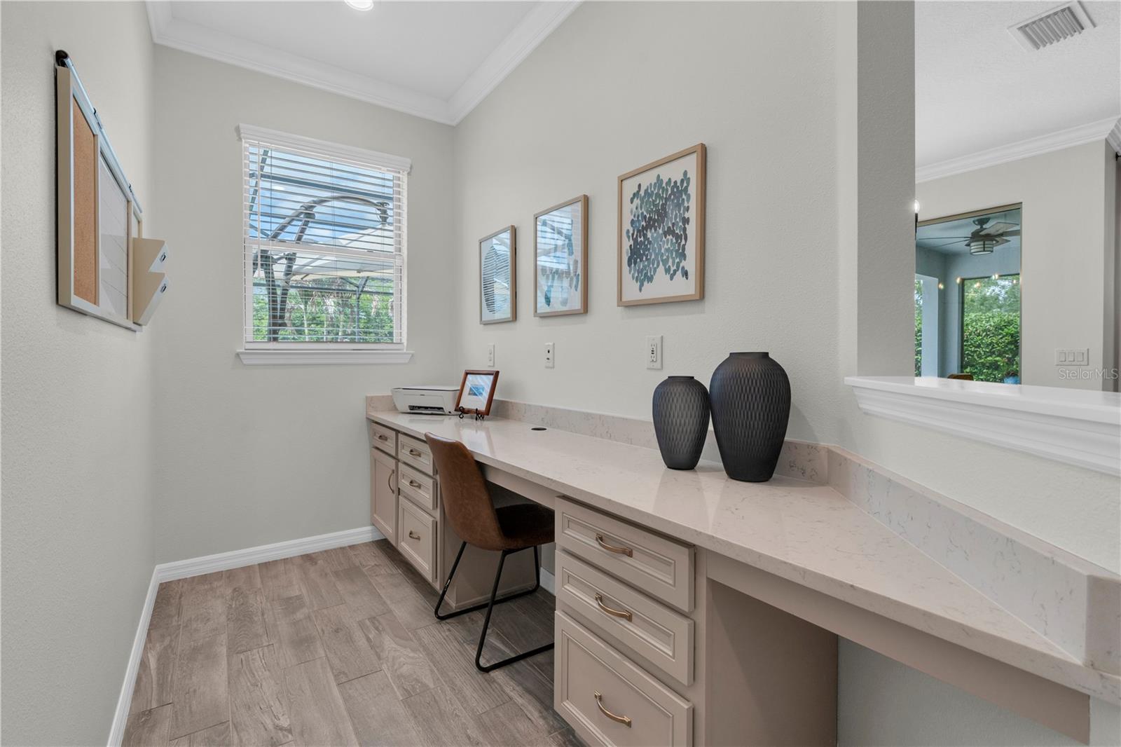 Image 17 of 83 For 2587 Murray Pass