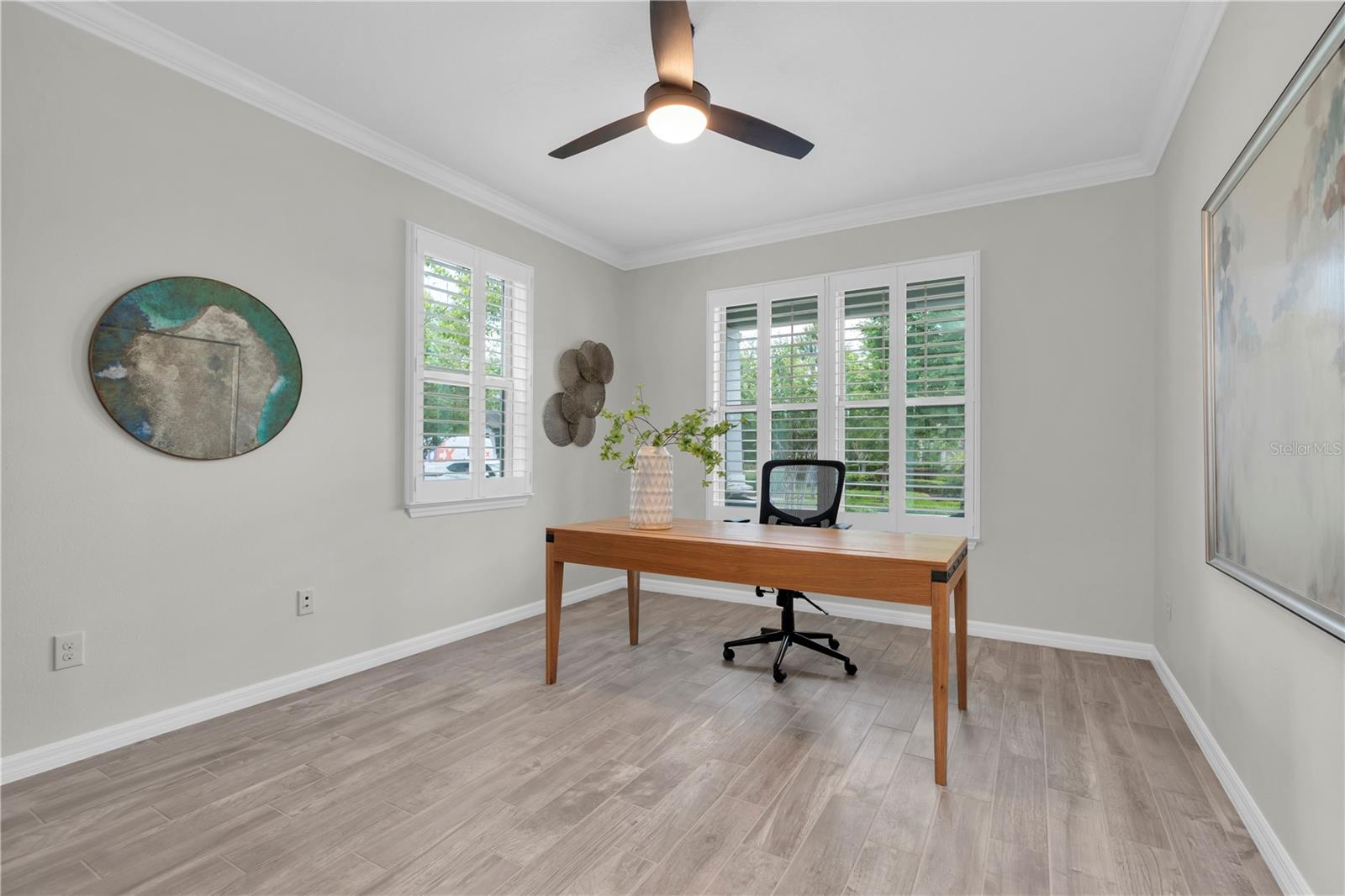 Image 25 of 83 For 2587 Murray Pass