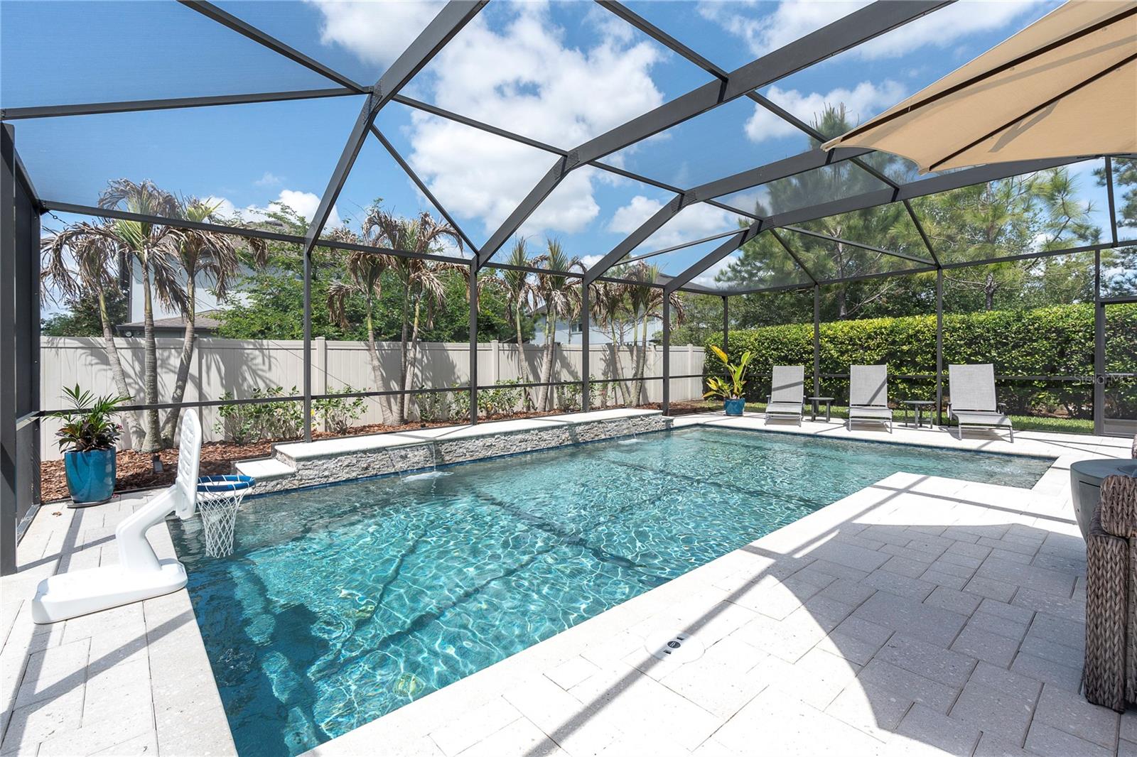 Image 26 of 83 For 2587 Murray Pass