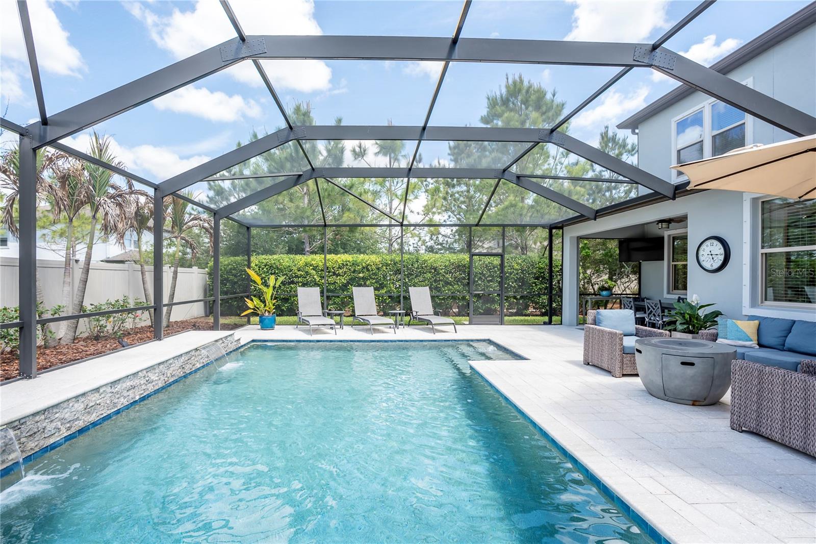 Image 27 of 83 For 2587 Murray Pass