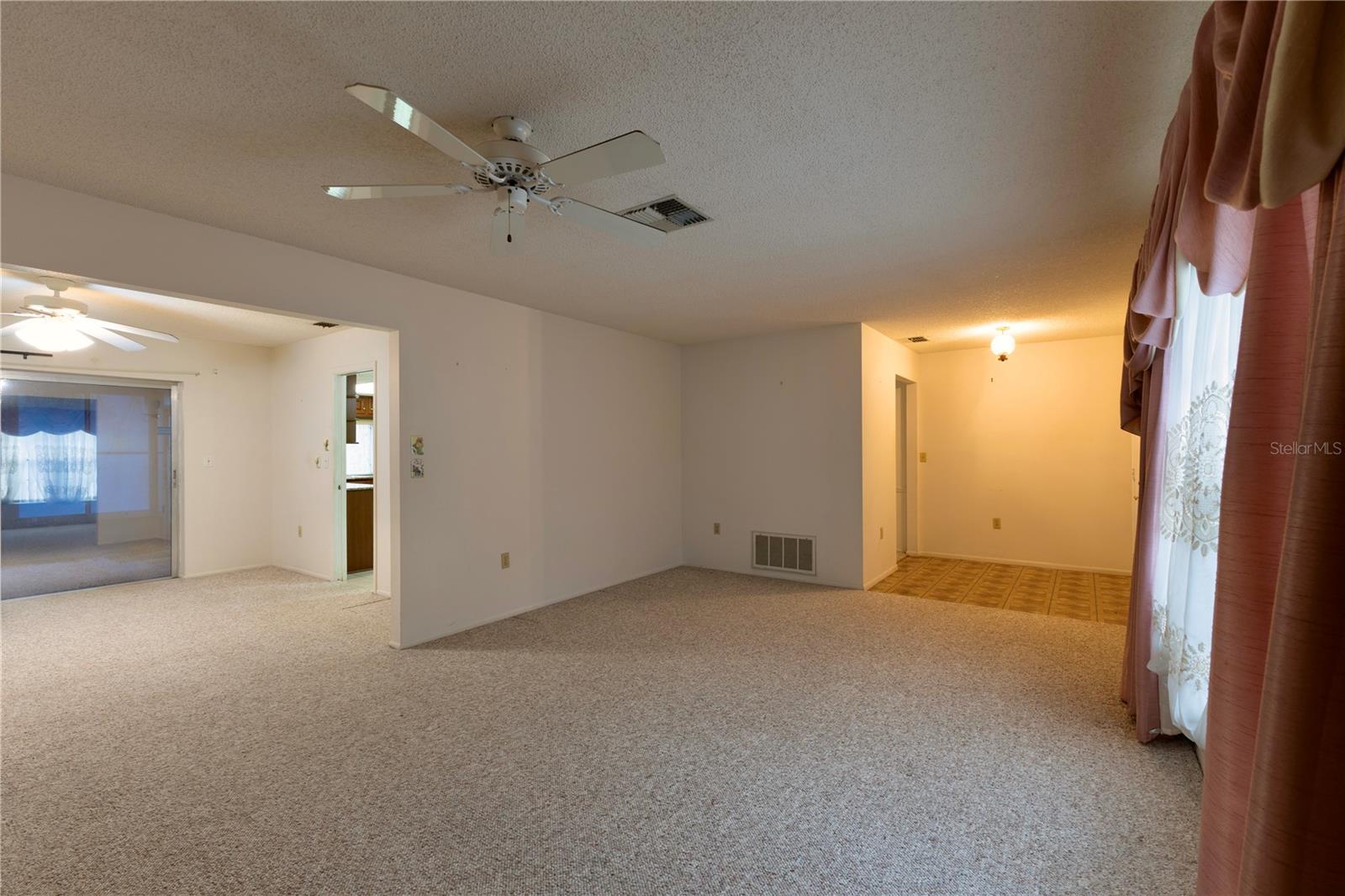 Image 14 of 56 For 13404 Rayburn Road