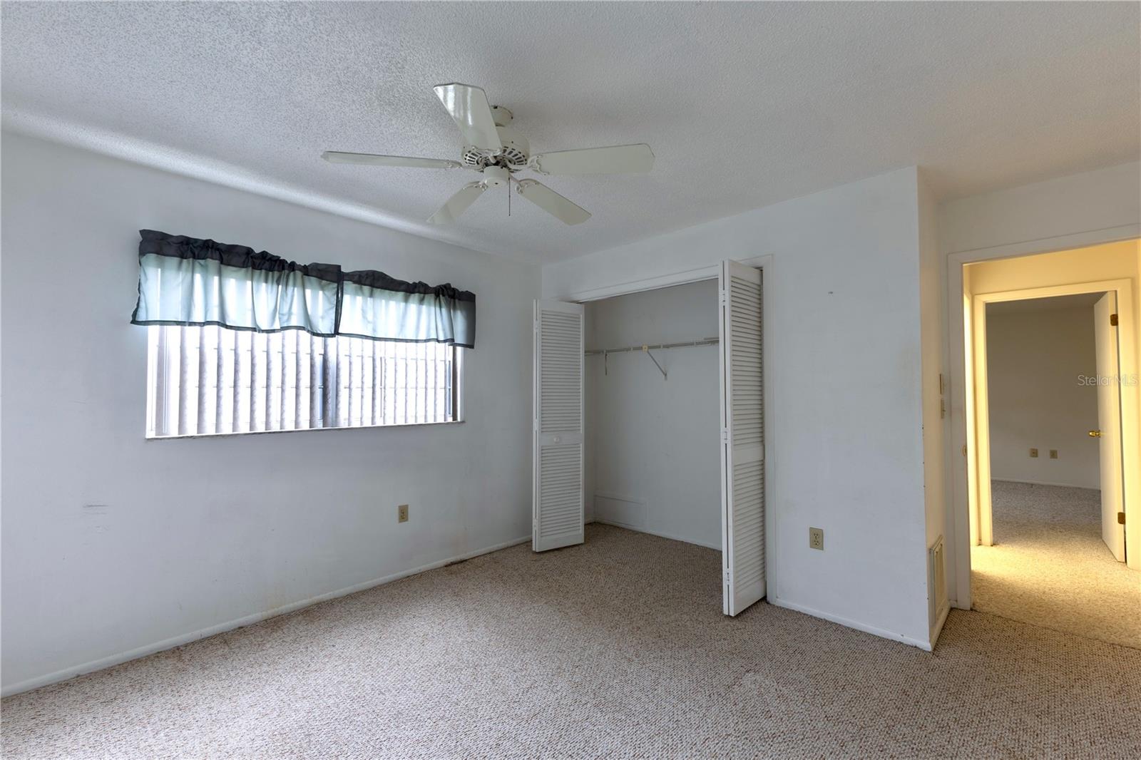 Image 33 of 56 For 13404 Rayburn Road