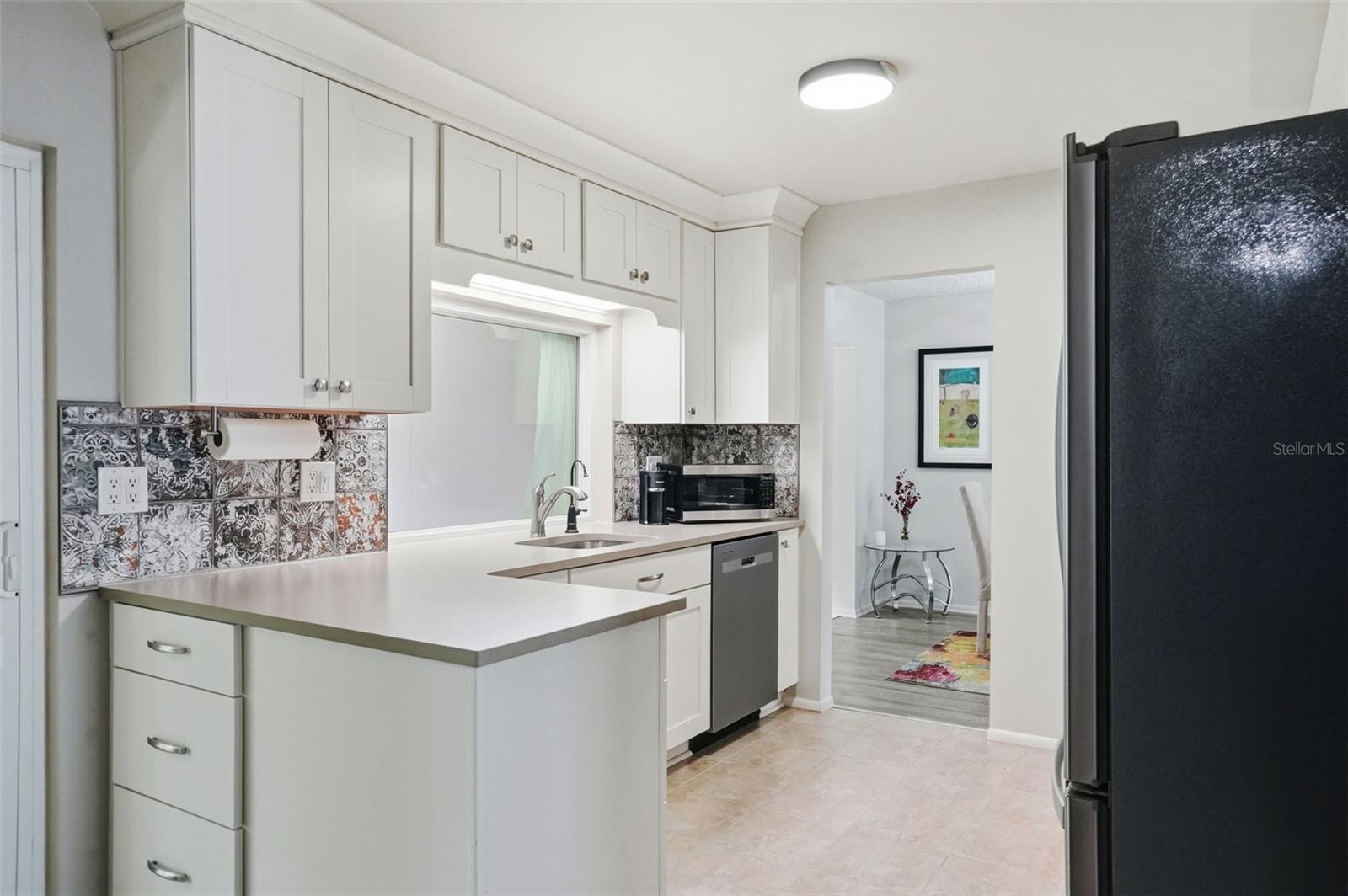 Image 11 of 53 For 1010 Mainsail Way