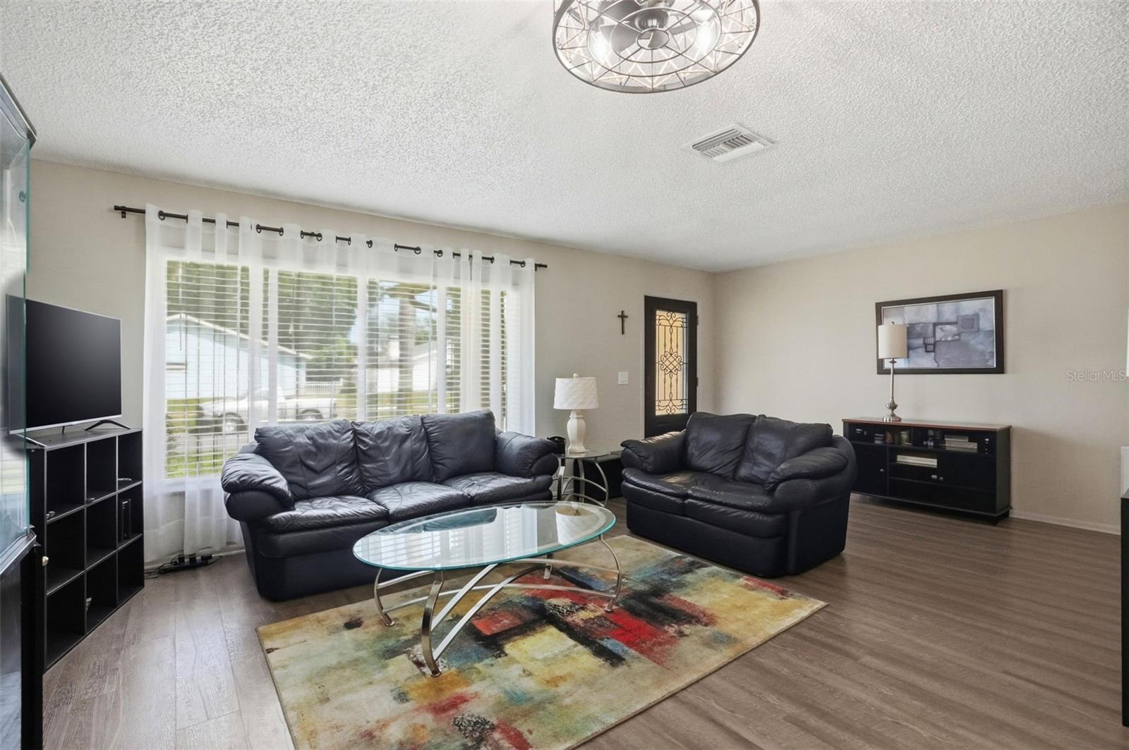 Image 17 of 53 For 1010 Mainsail Way