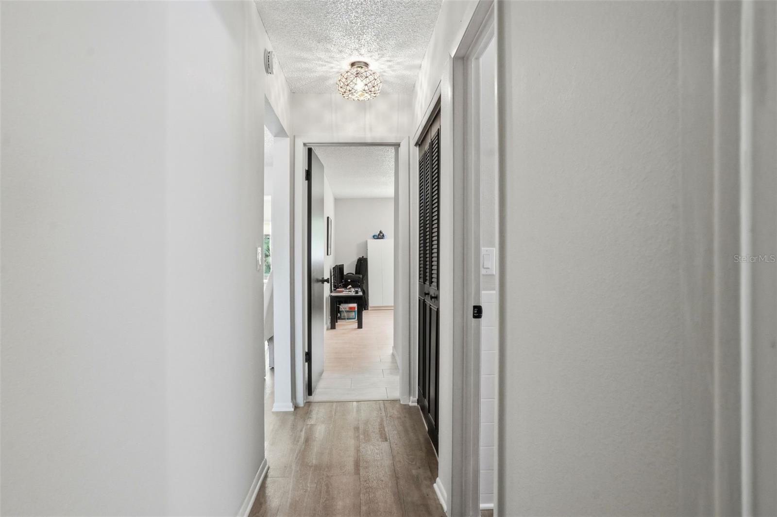 Image 21 of 53 For 1010 Mainsail Way