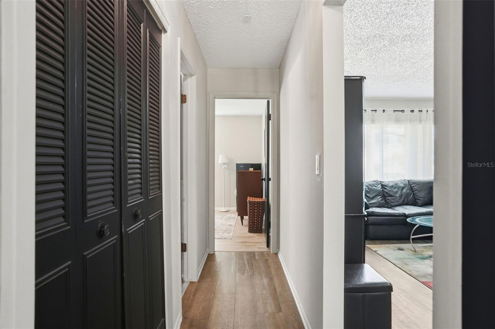 Image 22 of 53 For 1010 Mainsail Way