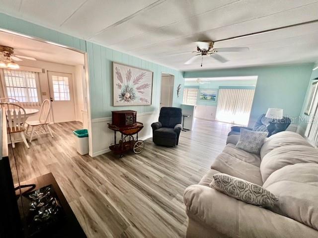 Image 20 of 61 For 10920 Independence Drive