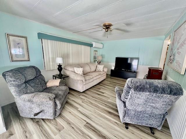 Image 22 of 61 For 10920 Independence Drive