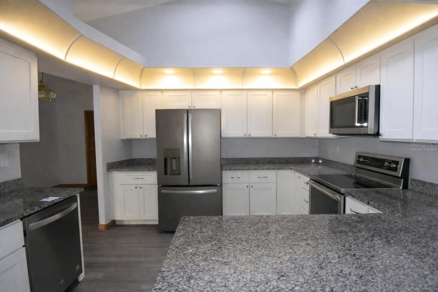 Image 10 of 52 For 373 Oriana Drive