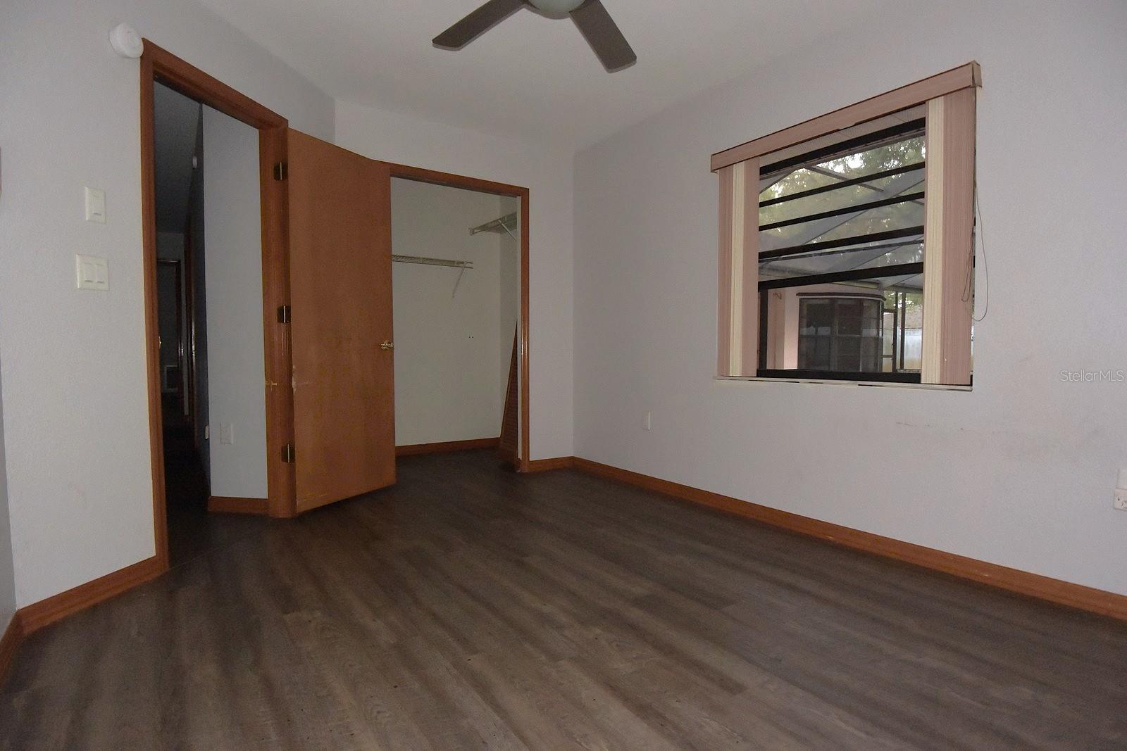 Image 33 of 52 For 373 Oriana Drive