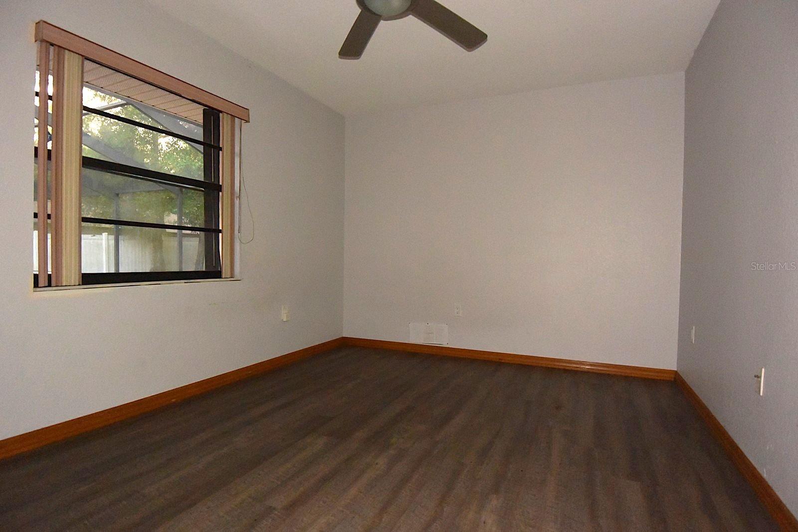 Image 34 of 52 For 373 Oriana Drive