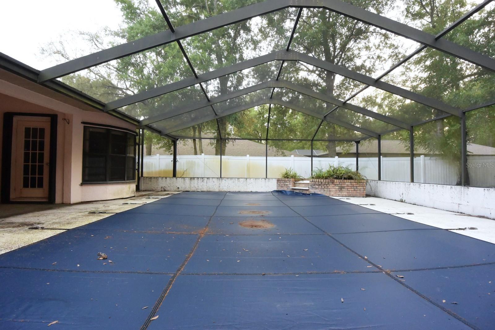 Image 38 of 52 For 373 Oriana Drive