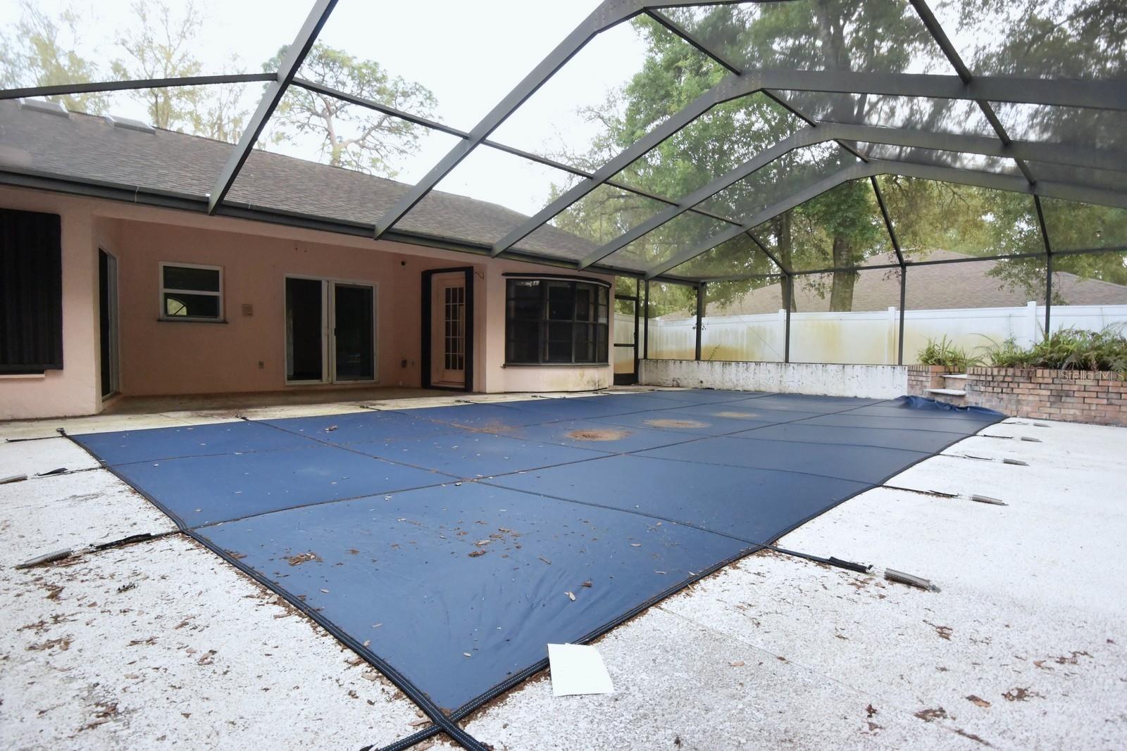 Image 39 of 52 For 373 Oriana Drive