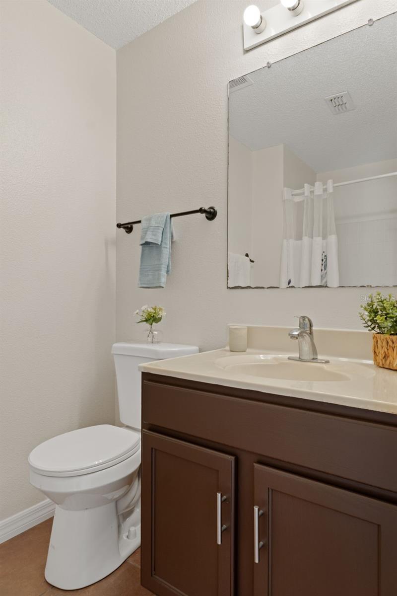 Listing photo id 24 for 11005 Matterhorn Court