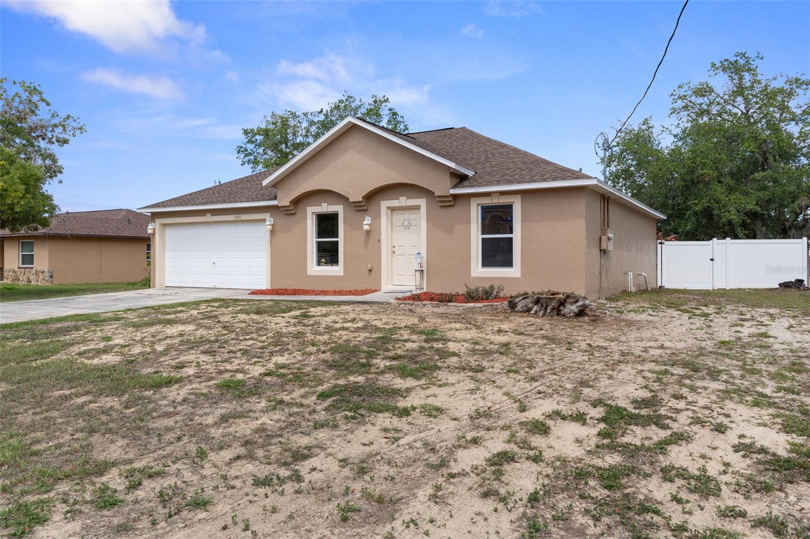 Listing photo id 1 for 11005 Matterhorn Court