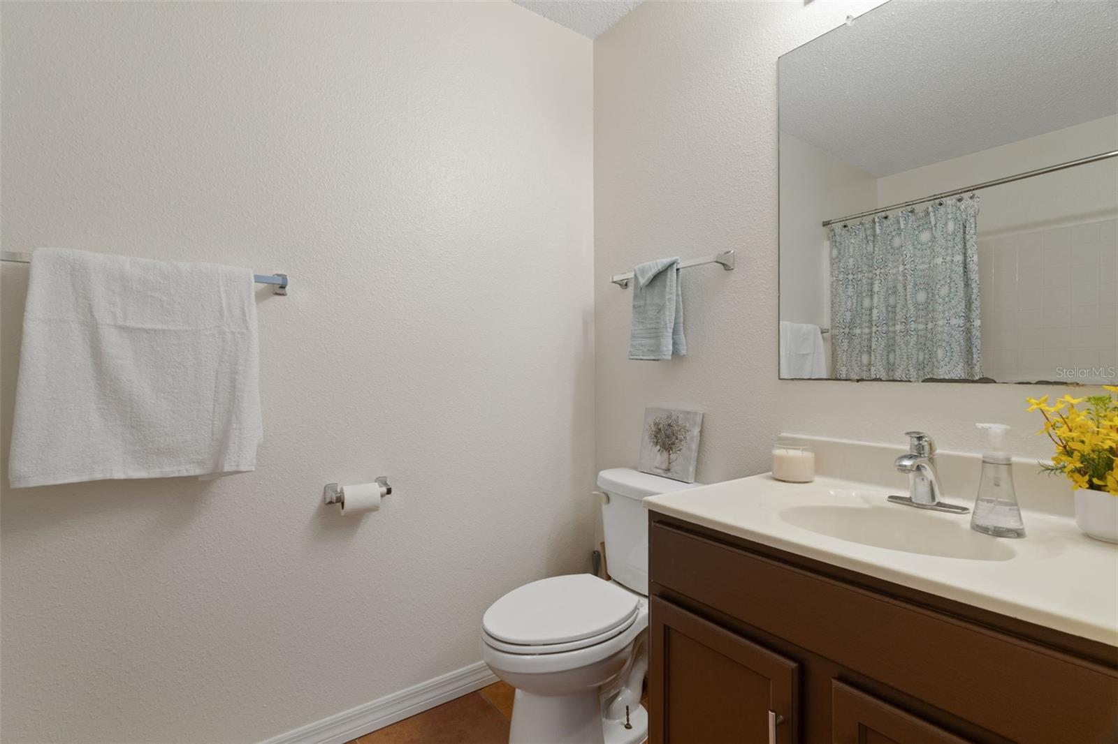 Listing photo id 33 for 11005 Matterhorn Court