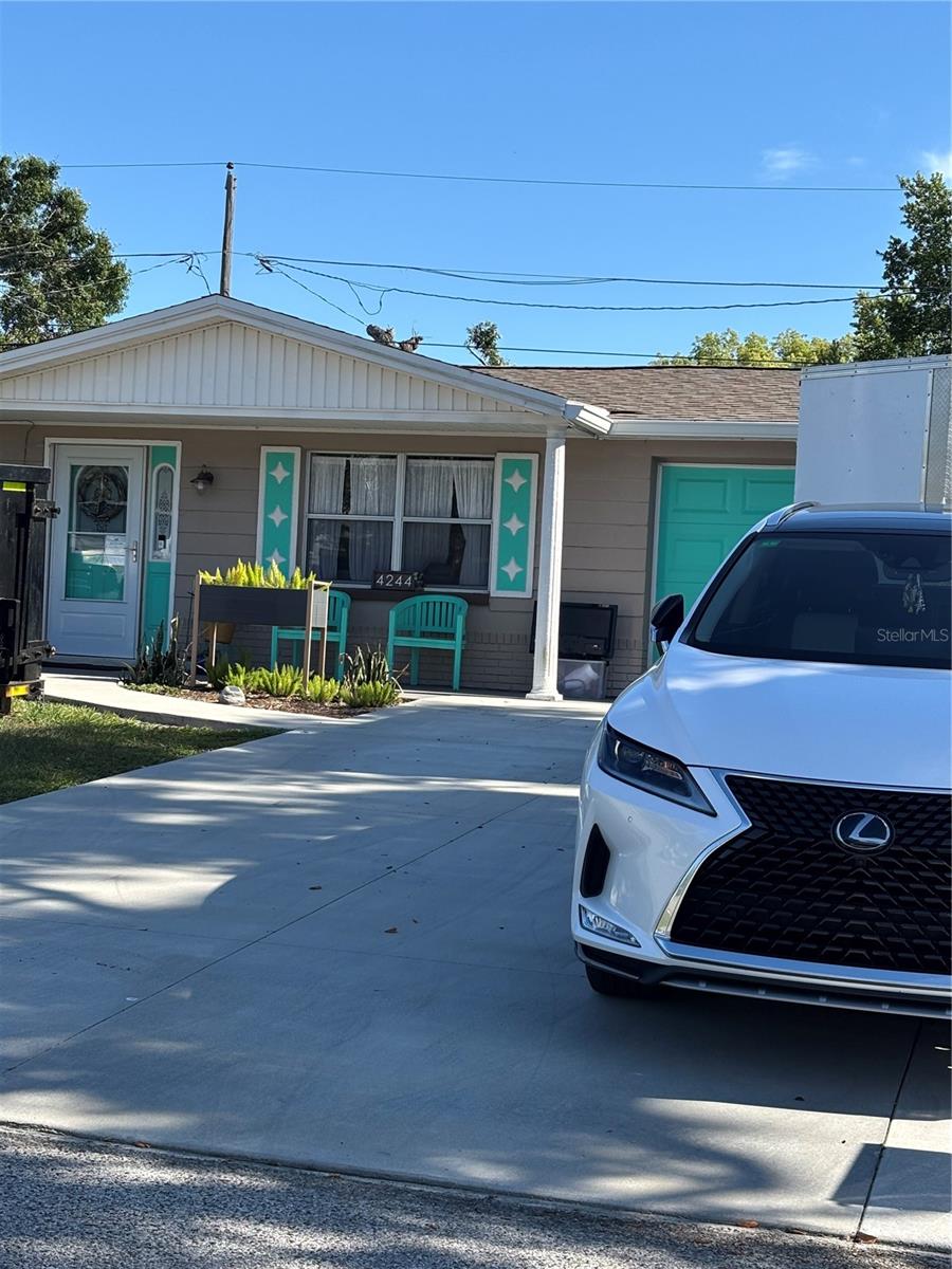 Image 2 of 14 For 4244 Woodfield Avenue