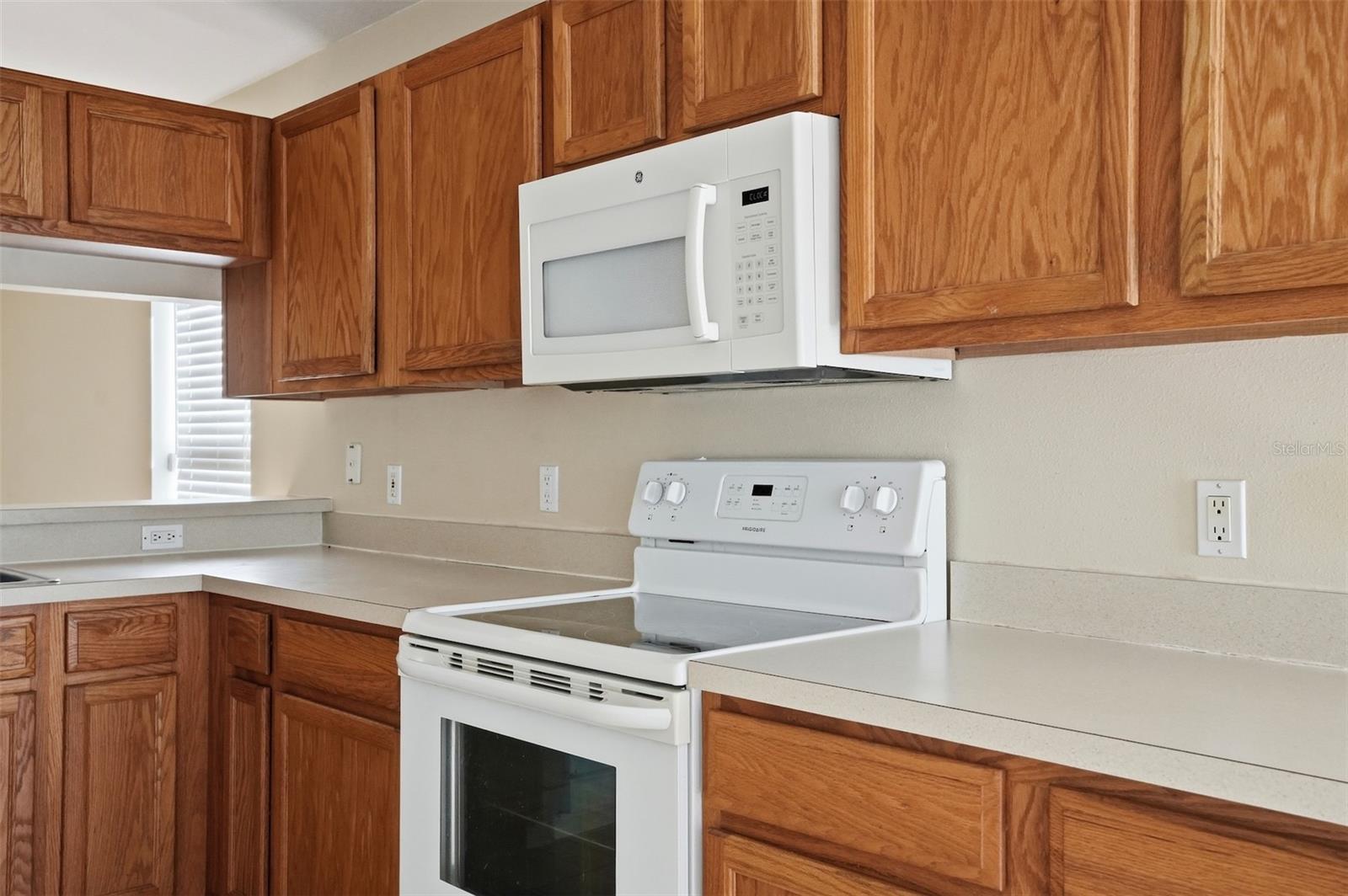 Image 12 of 51 For 13408 Teaberry Lane