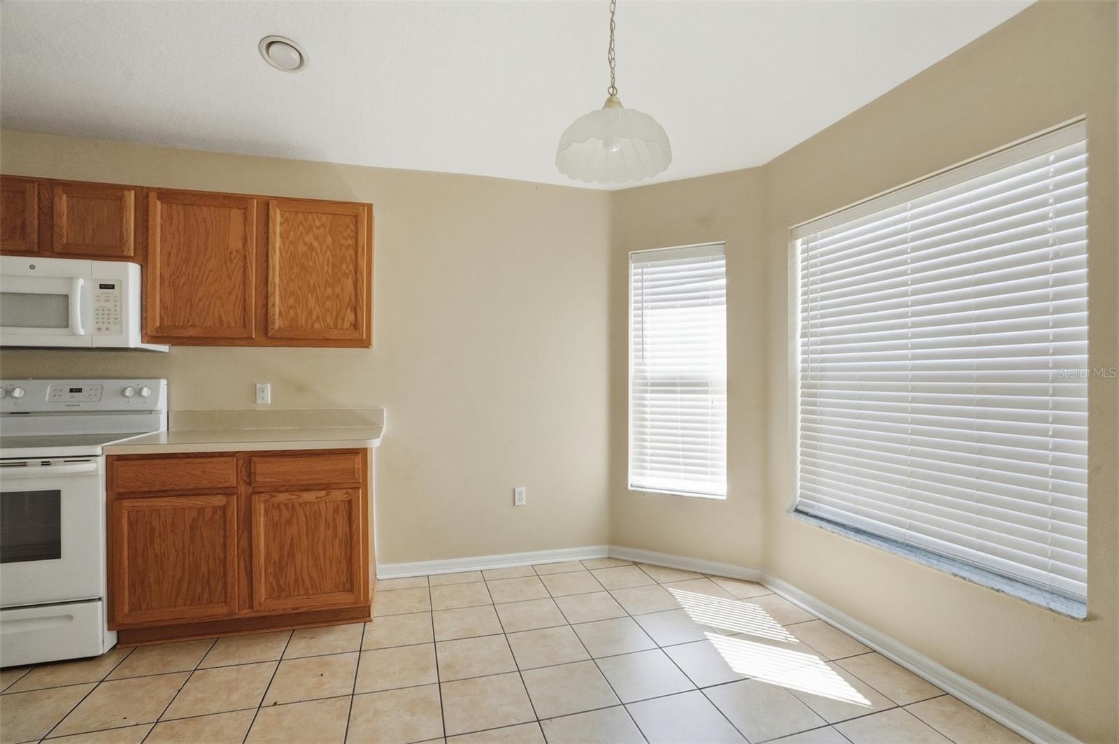 Image 16 of 51 For 13408 Teaberry Lane