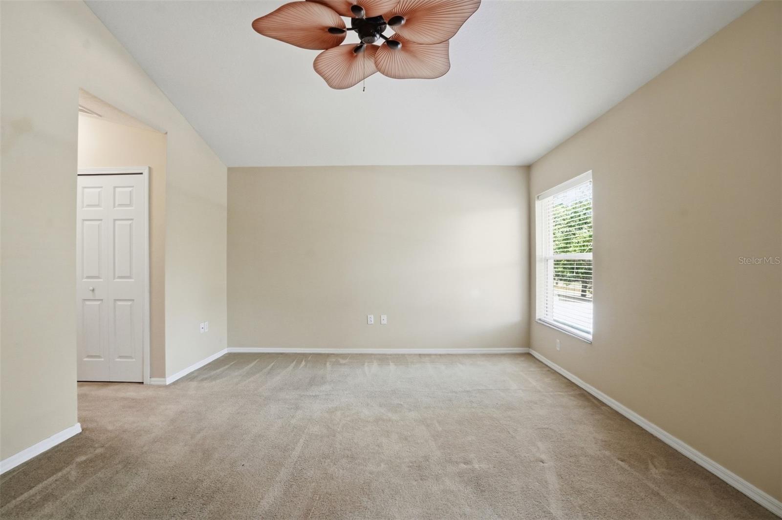 Image 22 of 51 For 13408 Teaberry Lane