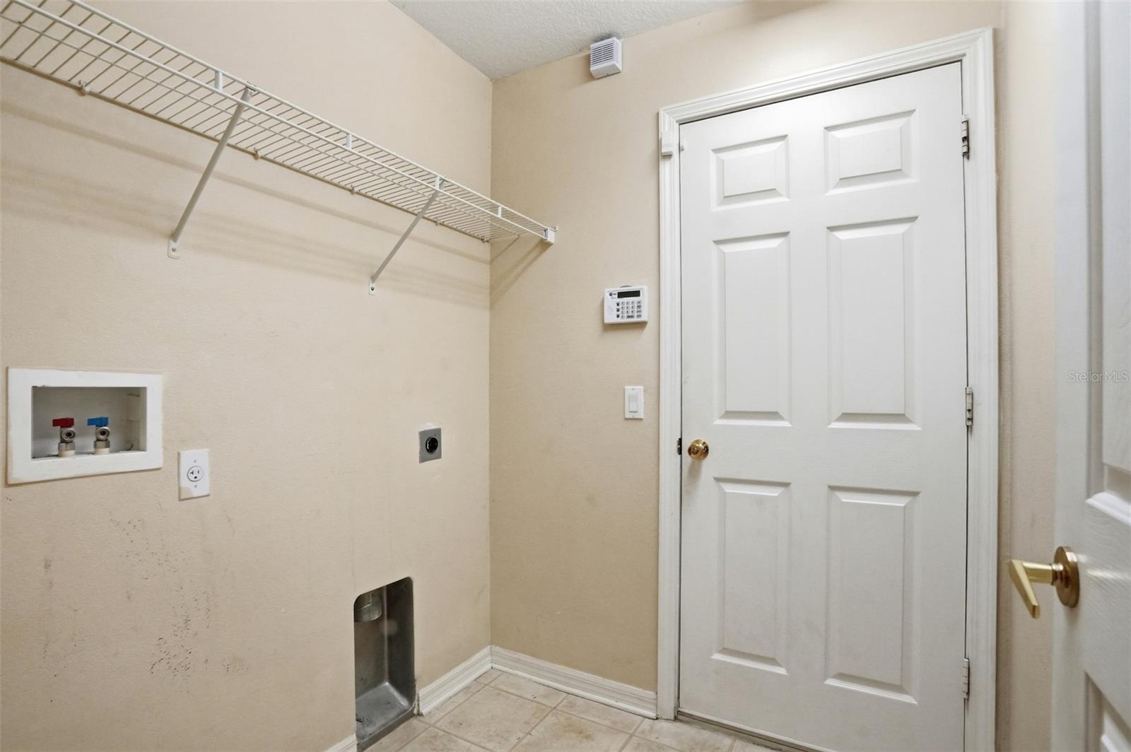 Image 30 of 51 For 13408 Teaberry Lane