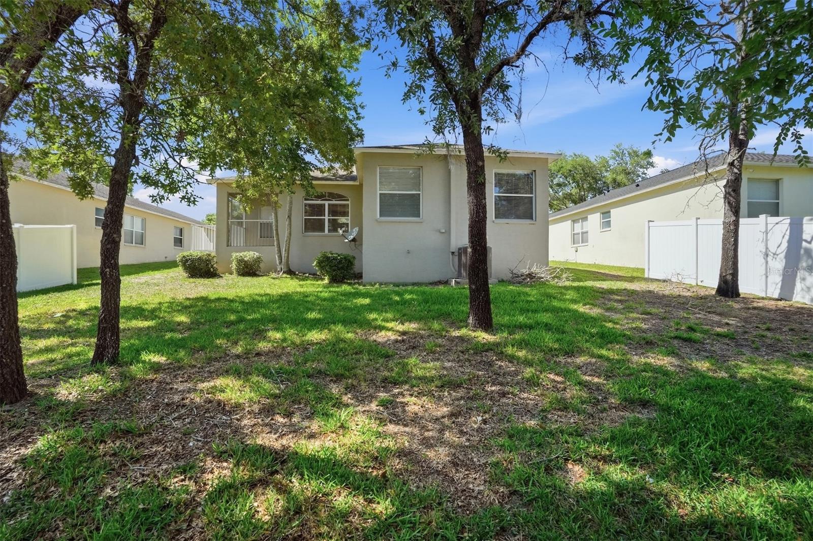 Image 34 of 51 For 13408 Teaberry Lane