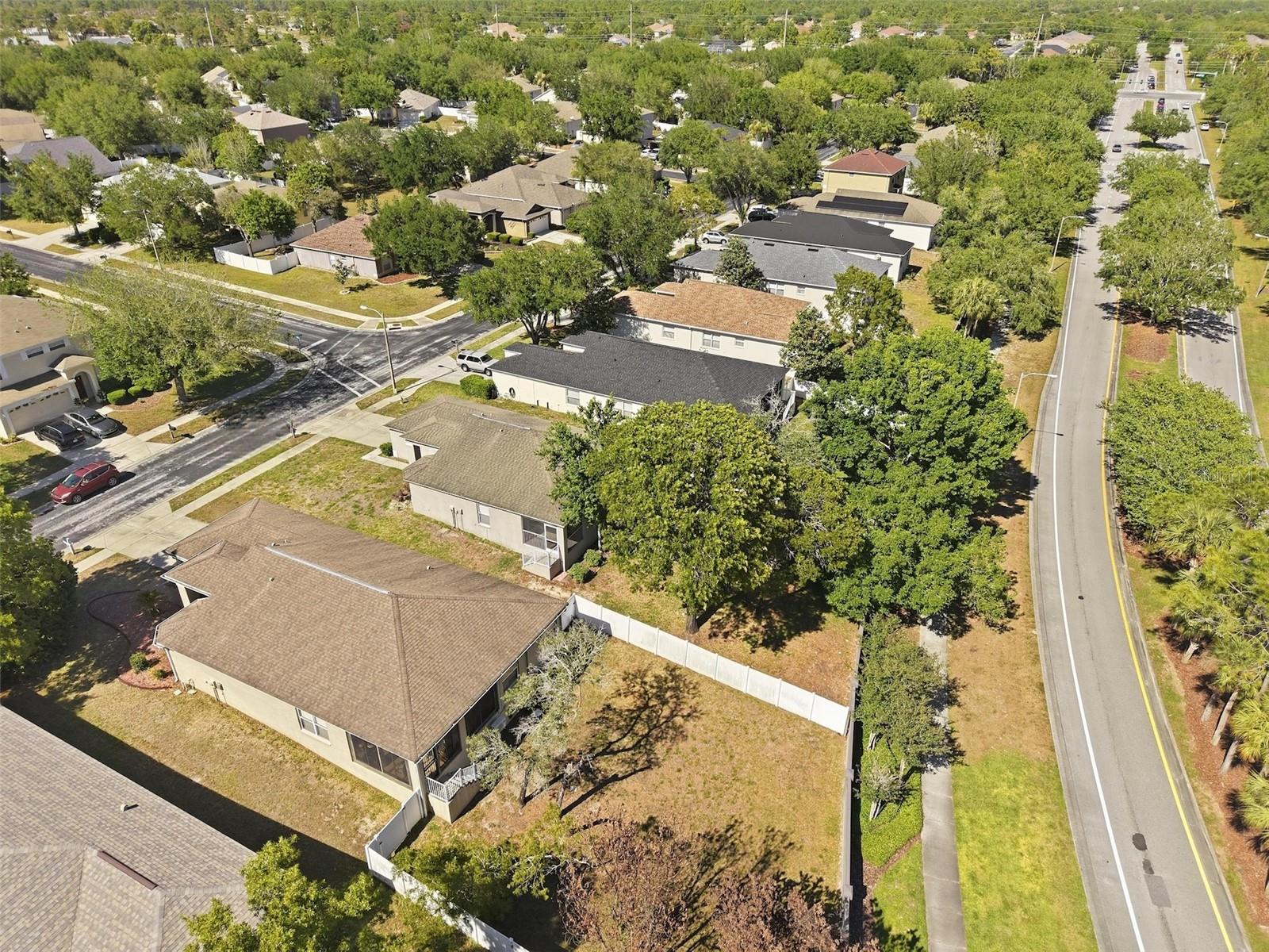 Image 40 of 51 For 13408 Teaberry Lane