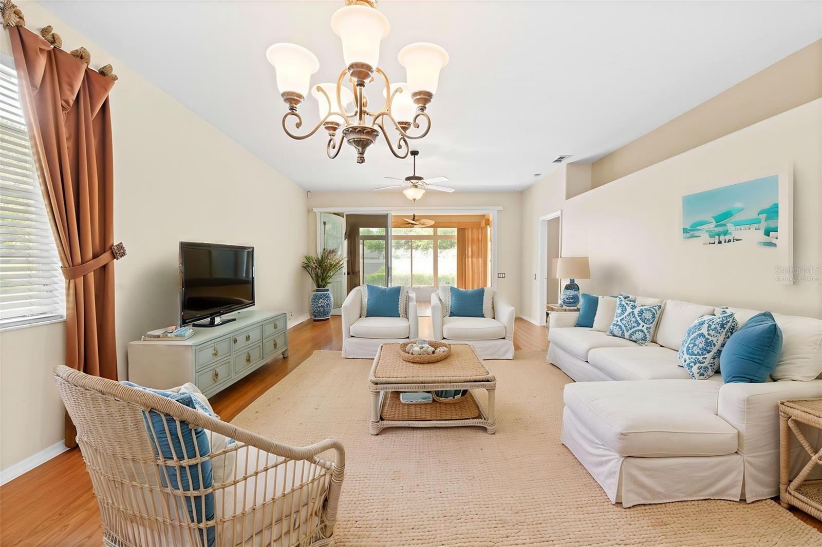 Image 3 of 32 For 15028 Middle Fairway Drive