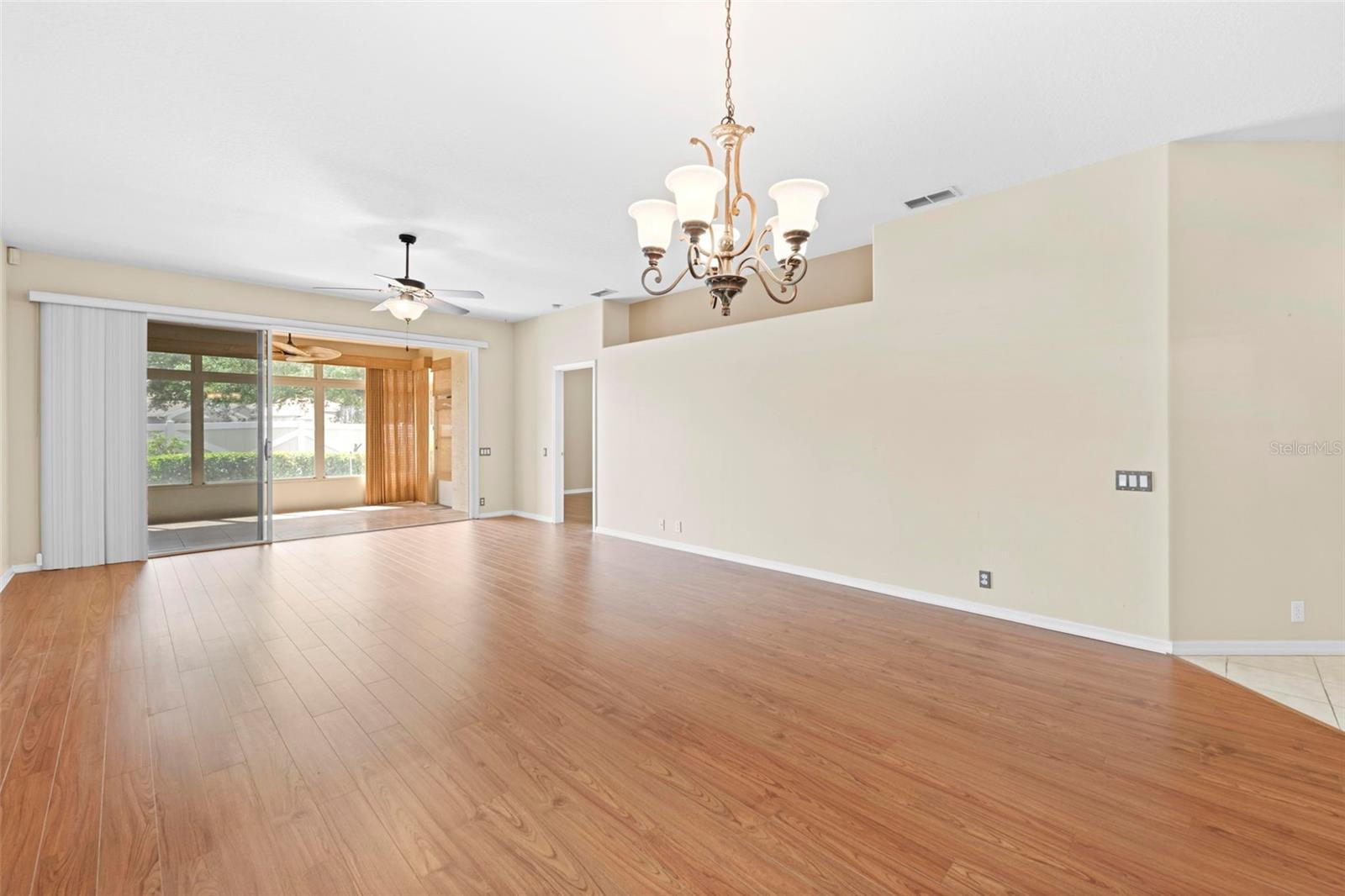 Image 8 of 32 For 15028 Middle Fairway Drive