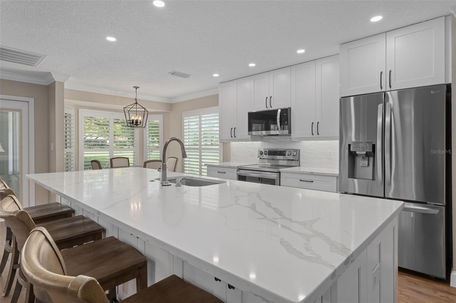 Listing photo id 11 for 6357 Pine Meadows Drive