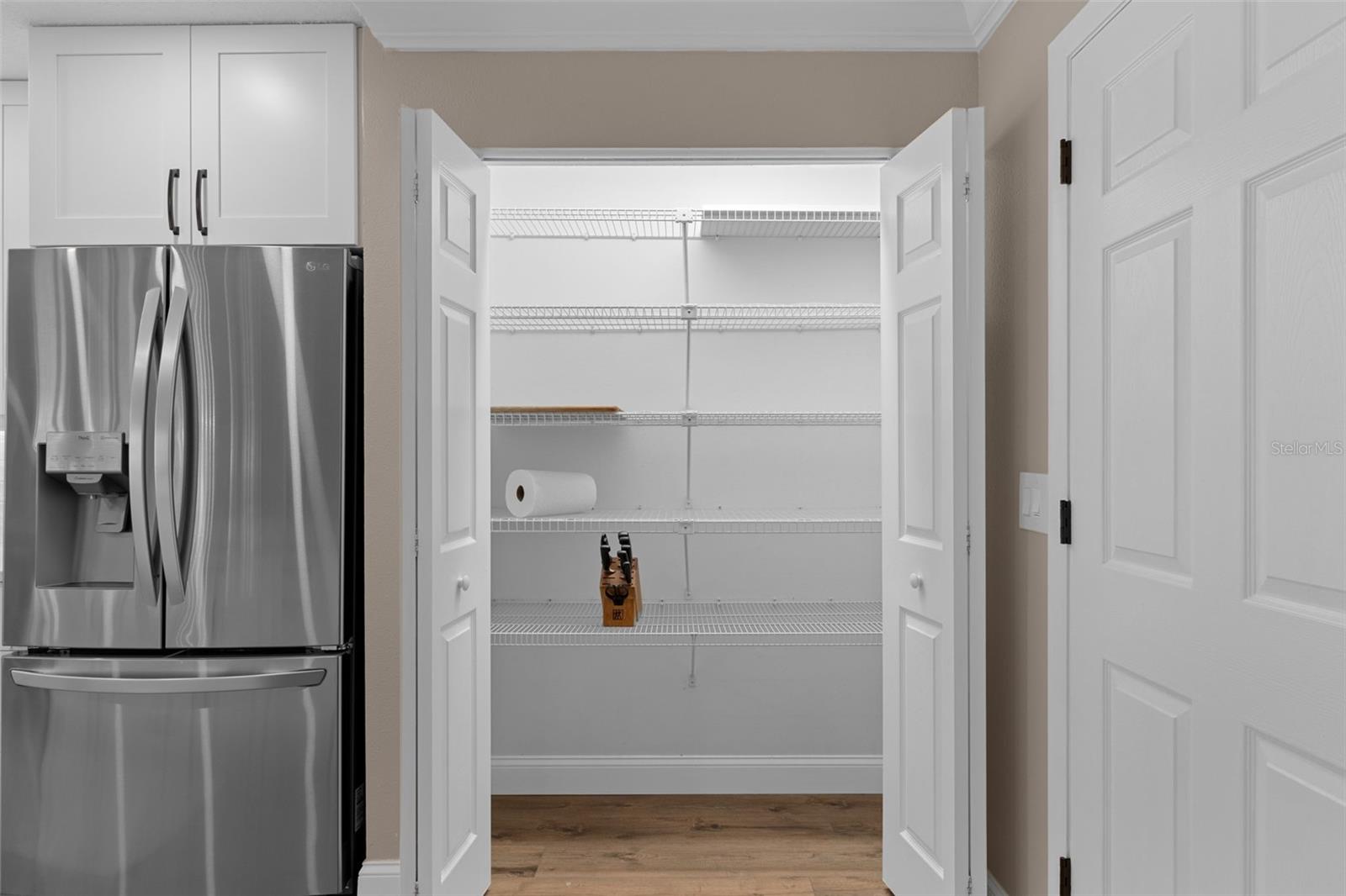 Listing photo id 16 for 6357 Pine Meadows Drive