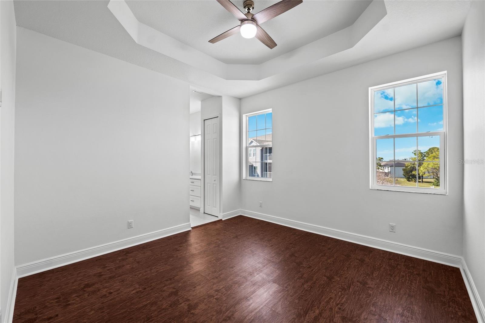 Image 14 of 48 For 5732 Biscayne Court 1