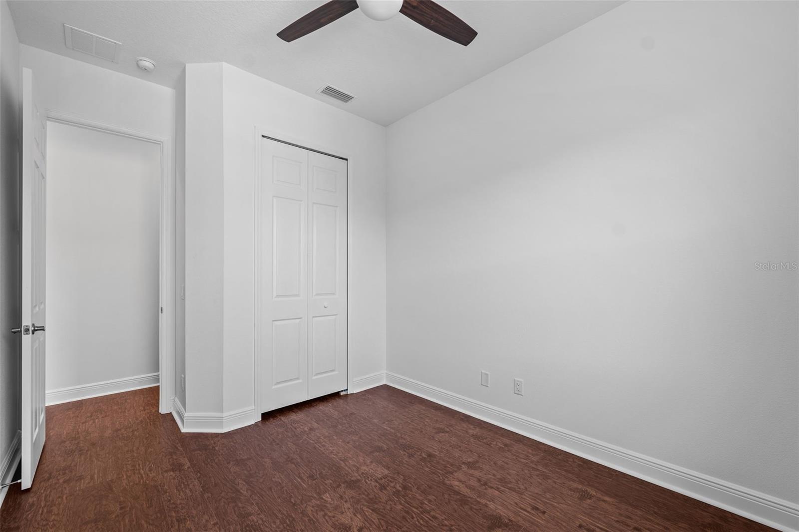 Image 20 of 48 For 5732 Biscayne Court 1