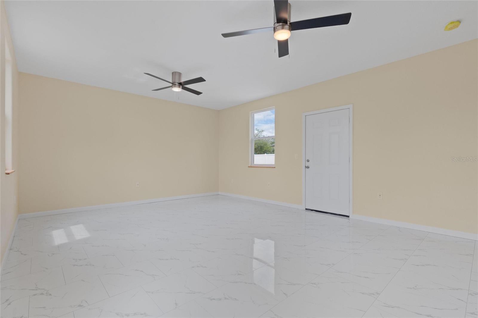 Image 17 of 35 For 743 Bayshore Drive