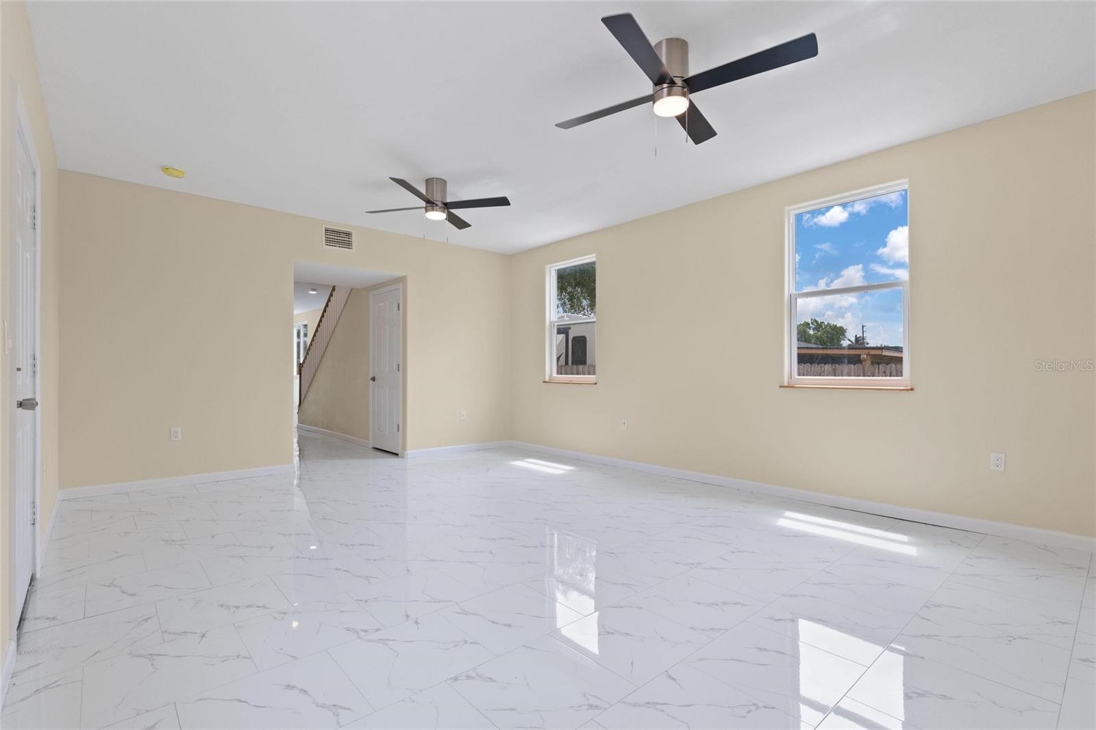 Image 18 of 35 For 743 Bayshore Drive