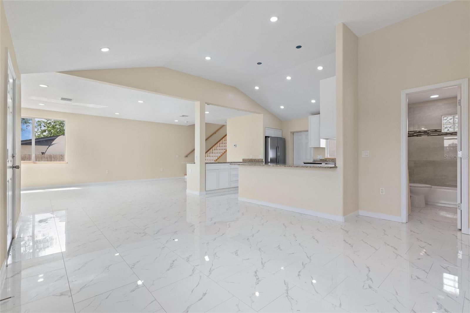 Image 4 of 35 For 743 Bayshore Drive