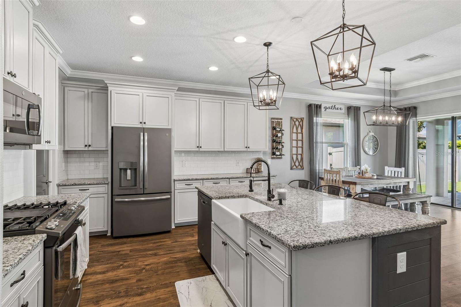 Image 16 of 95 For 4051 Mellon Drive