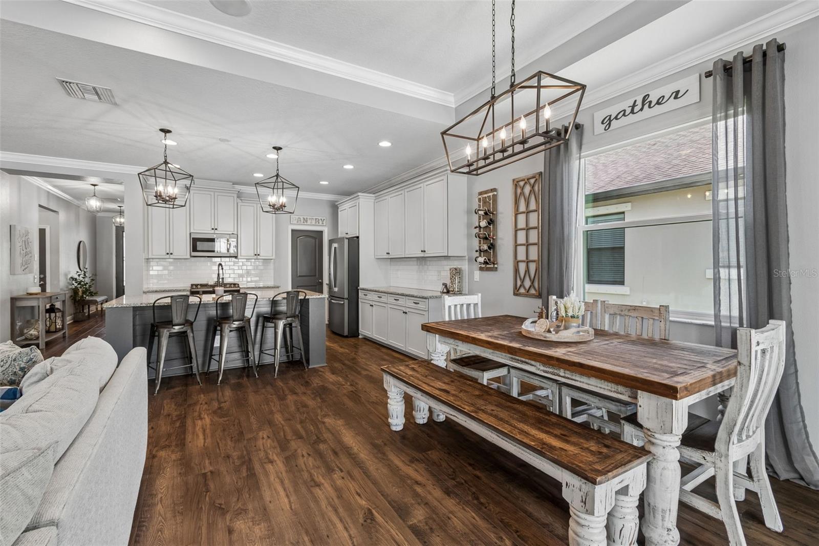 Image 33 of 95 For 4051 Mellon Drive