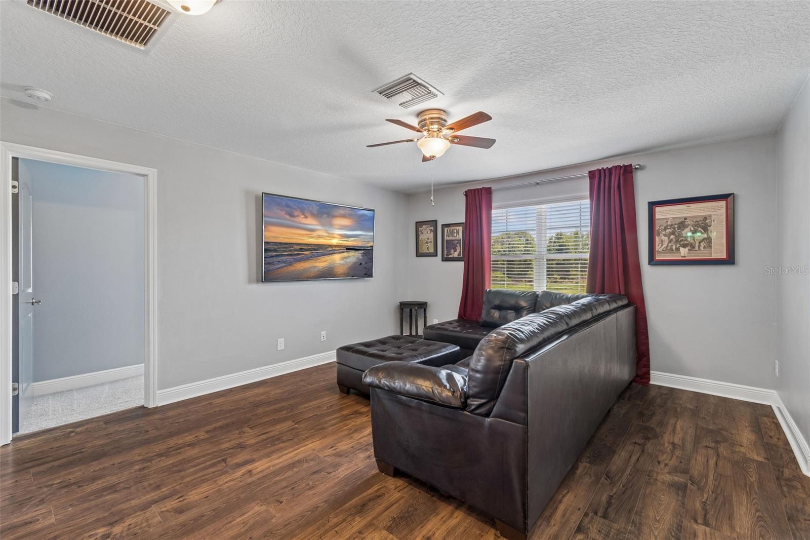 Image 56 of 95 For 4051 Mellon Drive