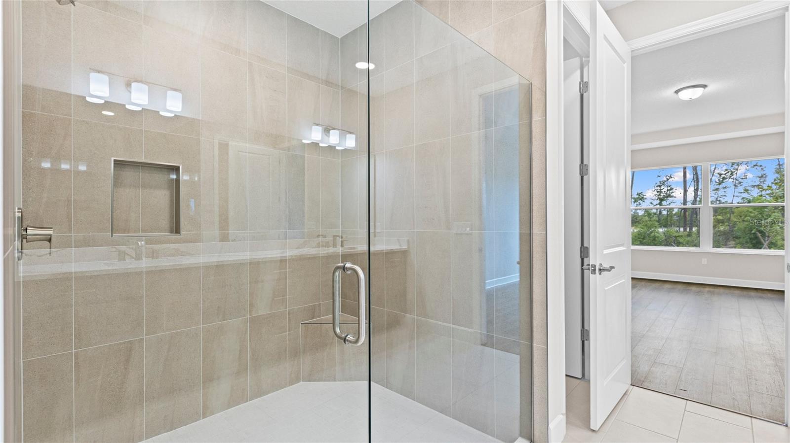 Image 17 of 28 For 1293 Twin Farms Court