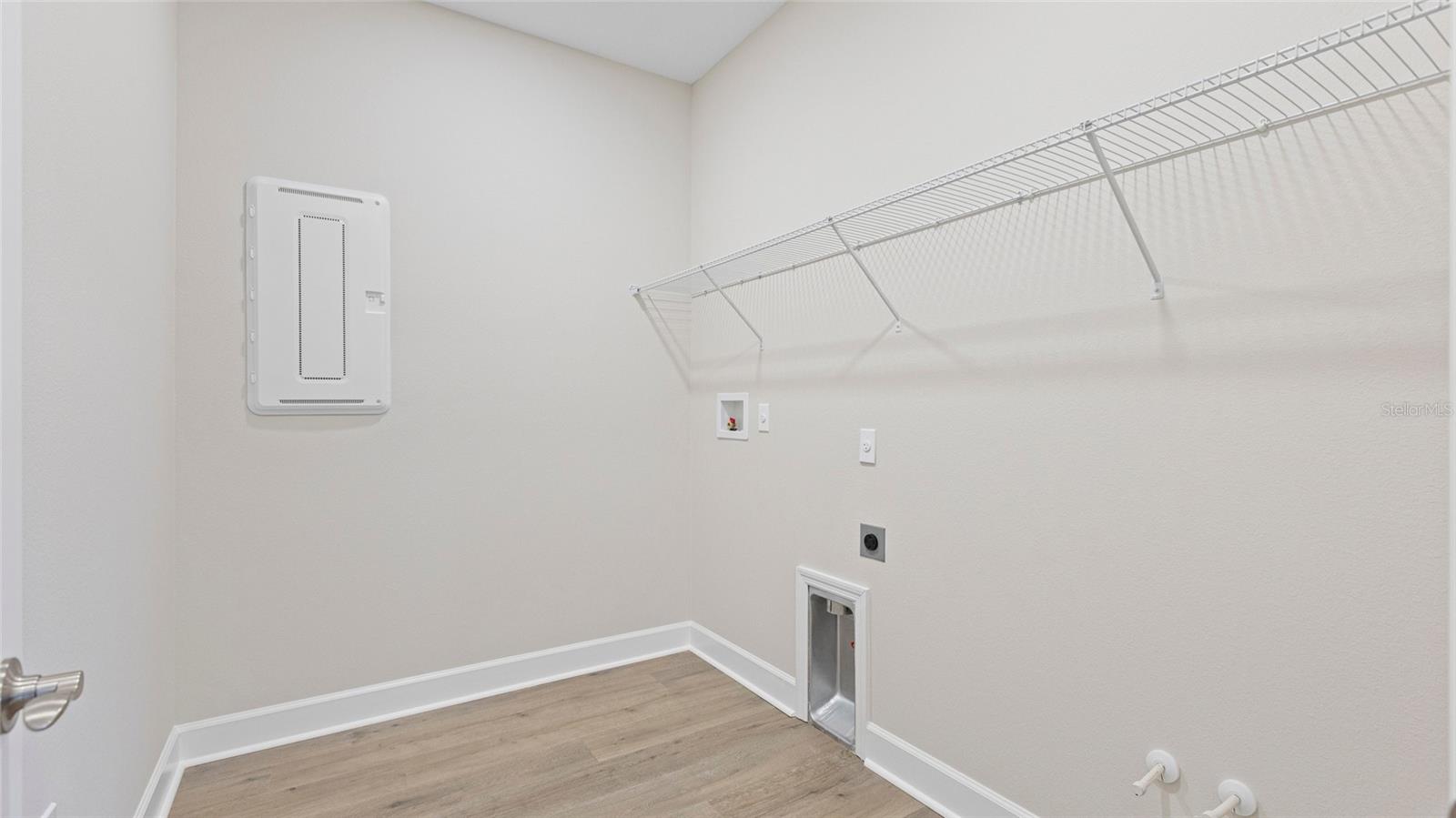 Image 20 of 28 For 1293 Twin Farms Court