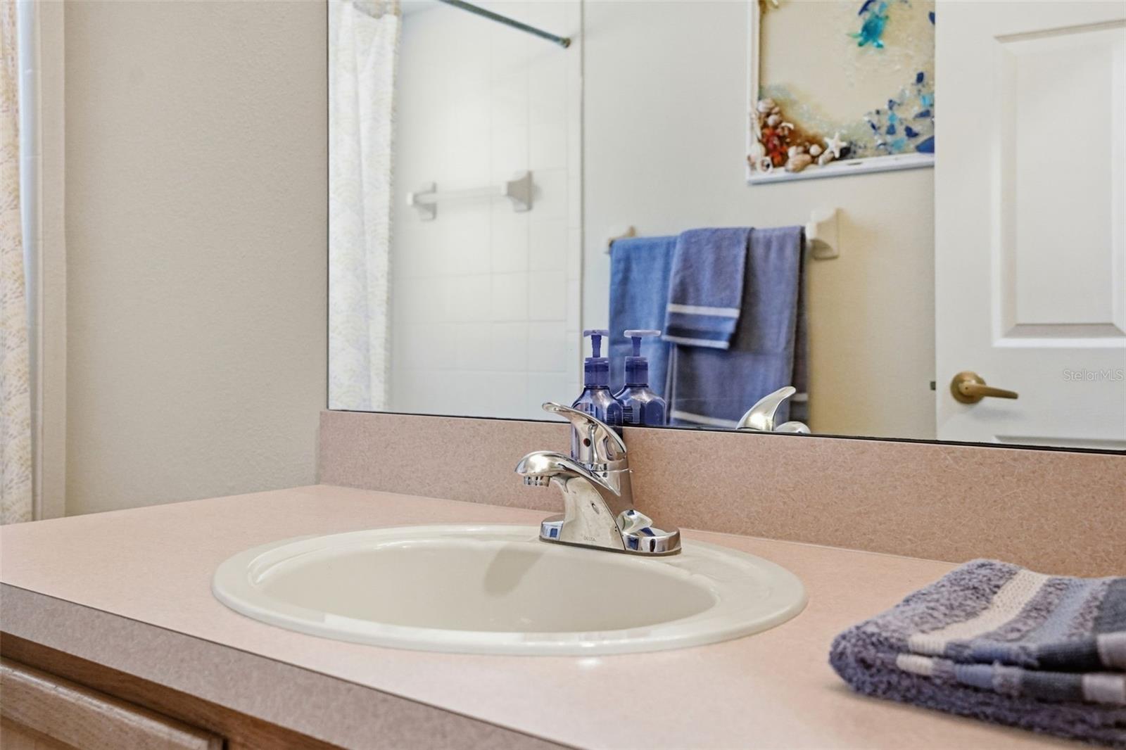 Image 28 of 37 For 11437 Deercroft Court