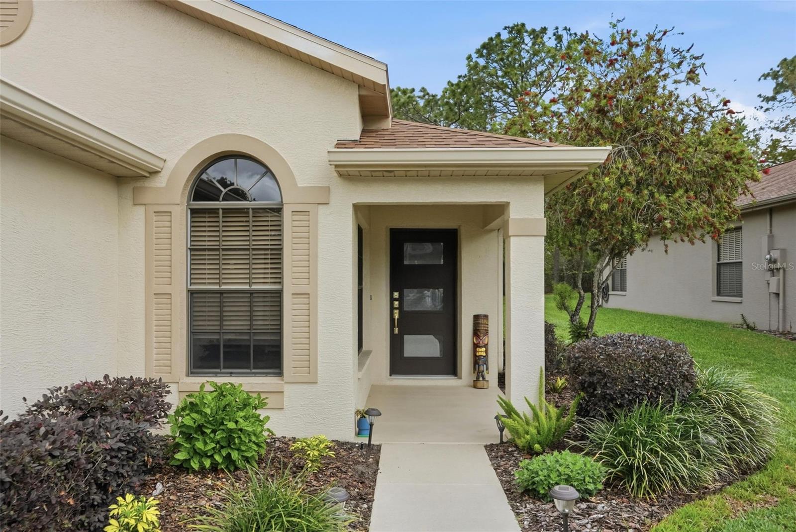 Image 4 of 37 For 11437 Deercroft Court