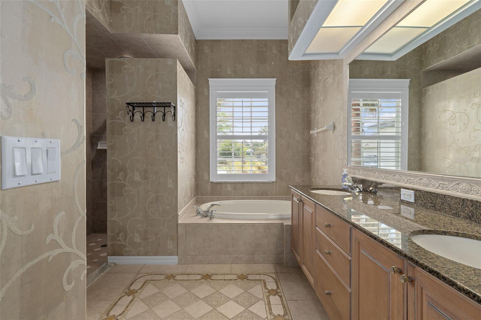 Image 3 of 71 For 5045 Gevalia Drive