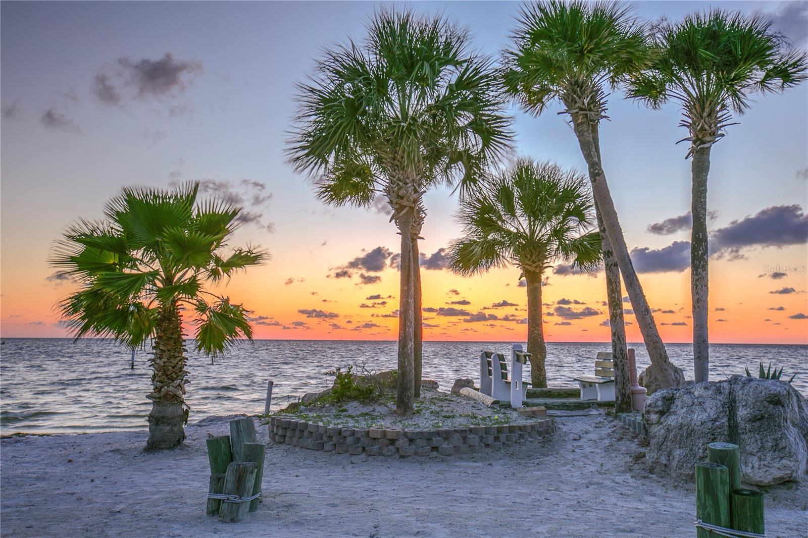 Image 22 of 23 For 4609 Marine Parkway 203