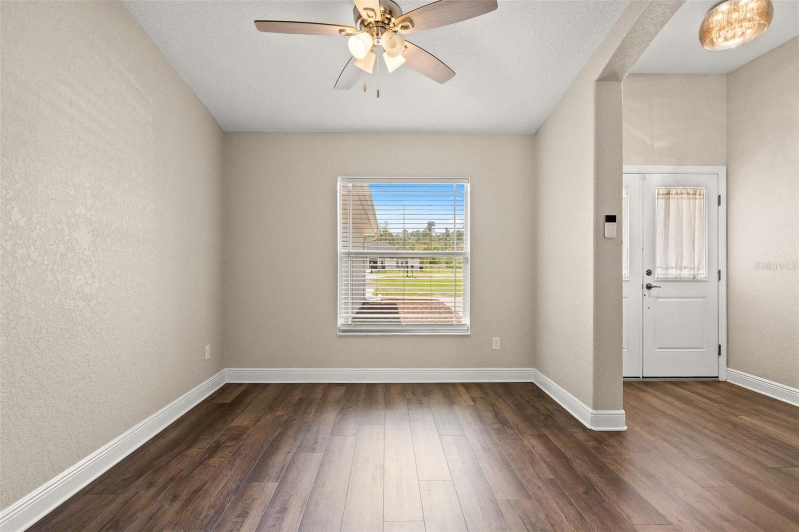 Image 13 of 96 For 11099 Yellow Hammer Road