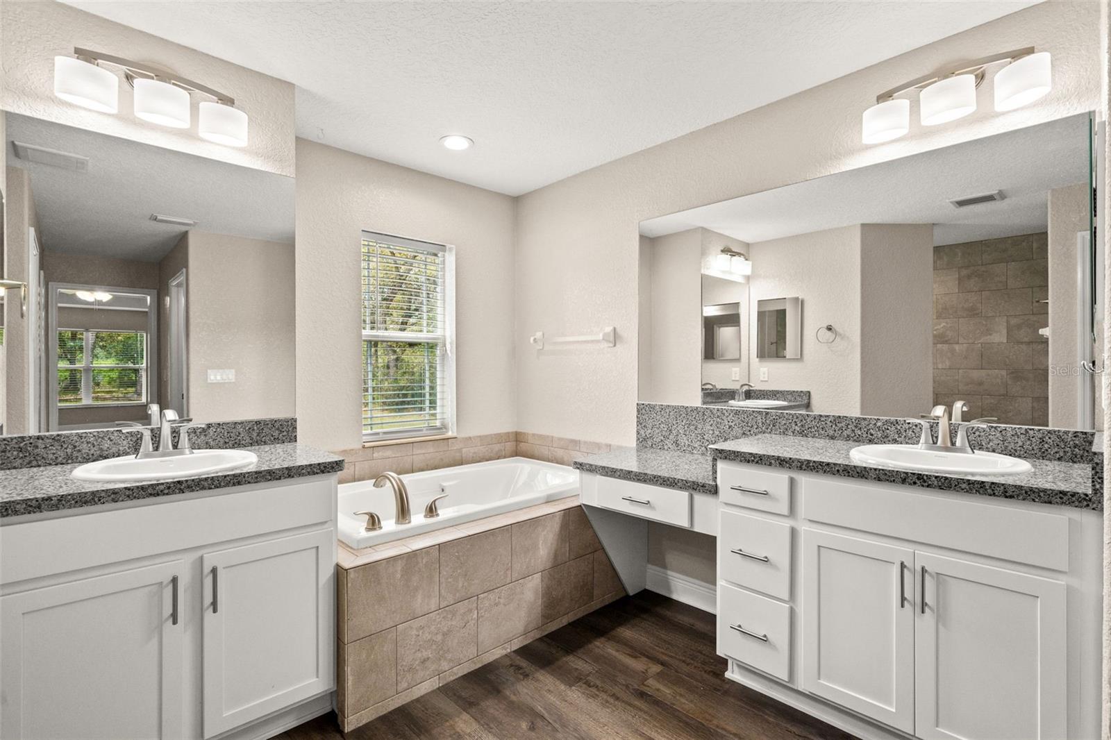 Image 40 of 96 For 11099 Yellow Hammer Road