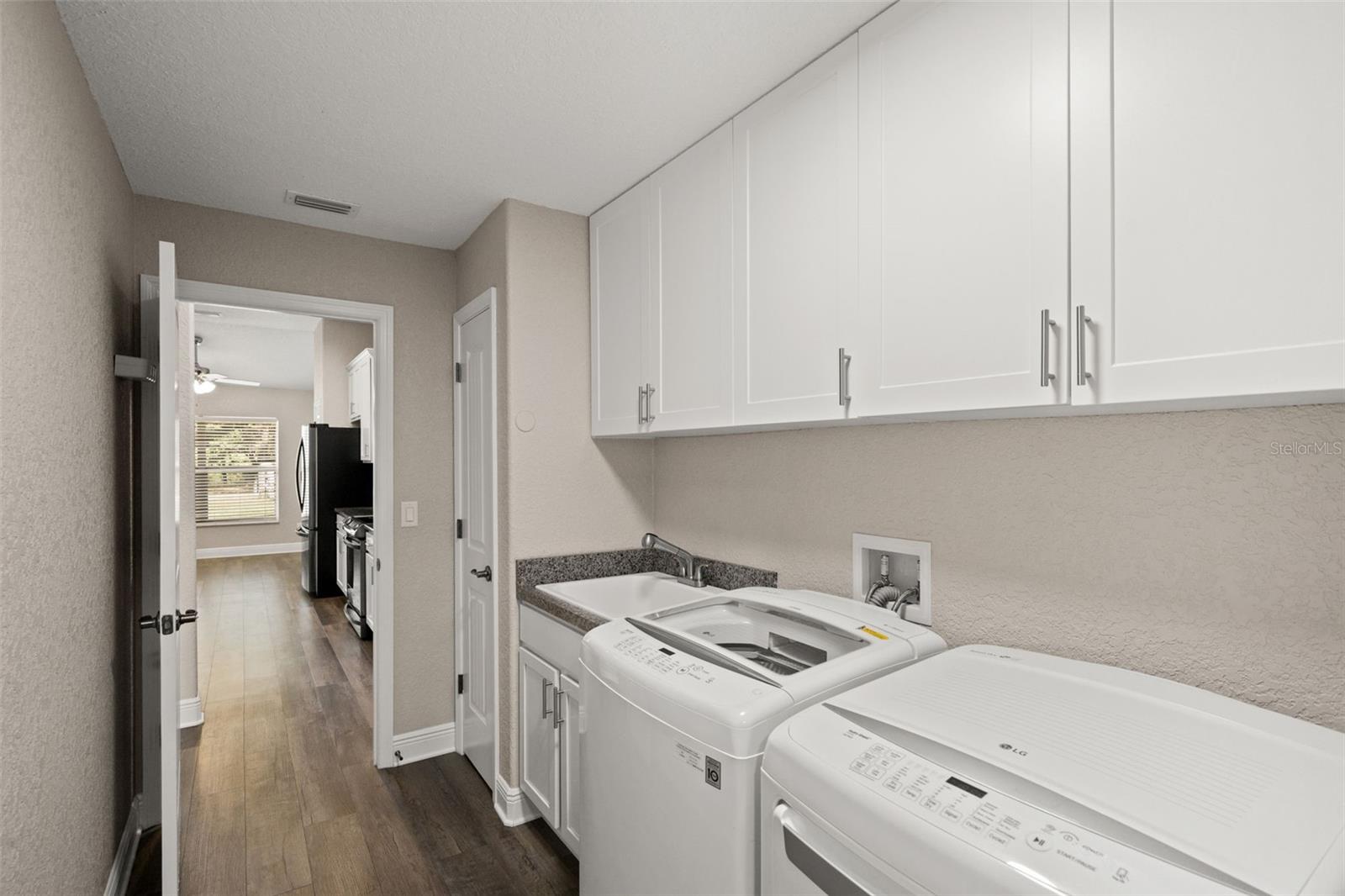 Image 64 of 96 For 11099 Yellow Hammer Road