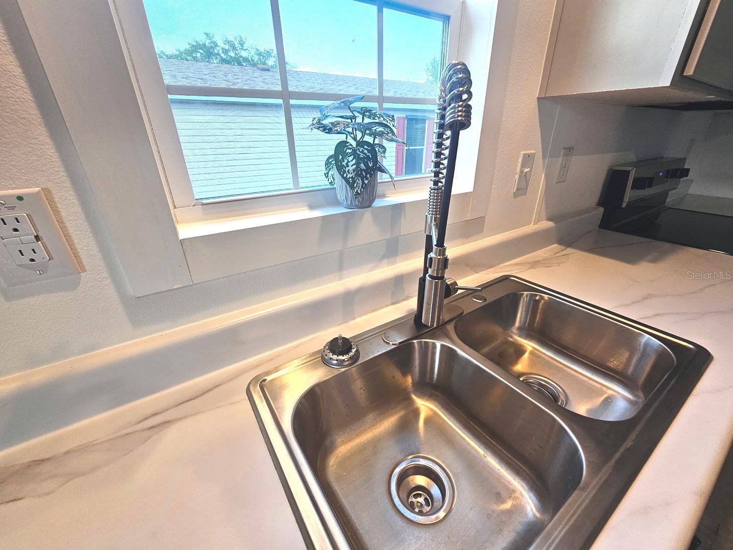 Image 11 of 13 For 9128 Scepter Avenue